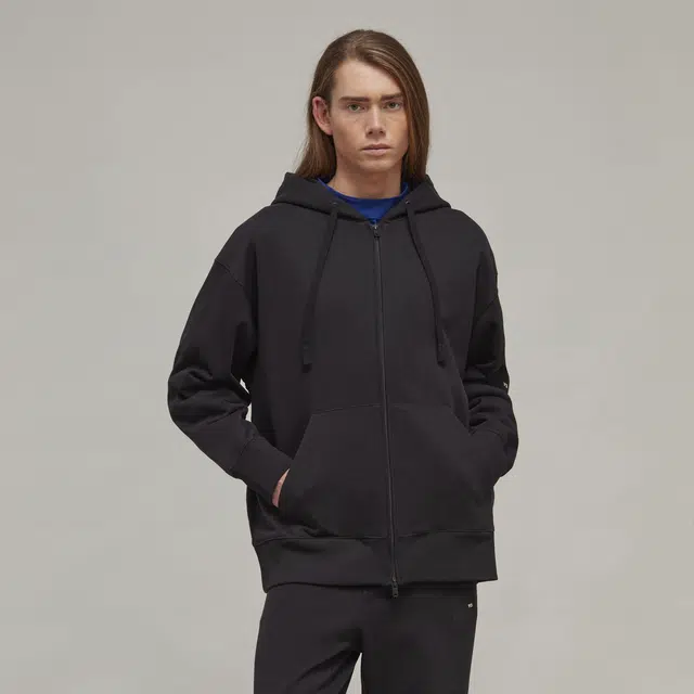 Y-3