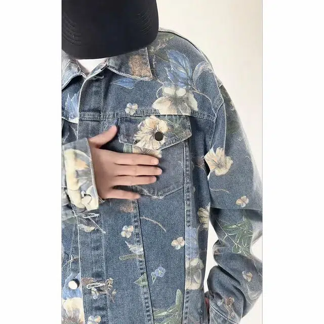 雅鹿 复古创意植物花卉图案美式学院风工艺水洗做旧百搭翻领落肩无性别主义宽松休闲单排扣牛仔夹克外套 男女同款 浅色