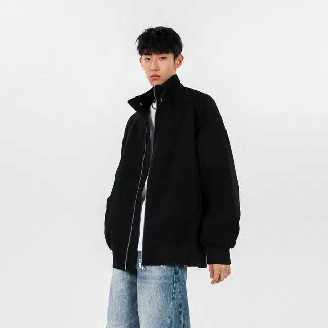 URBAN AUTHENTIC