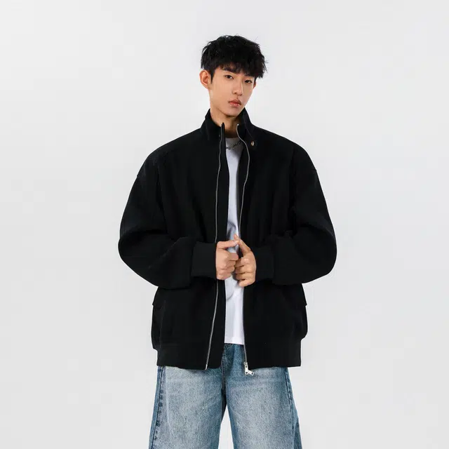URBAN AUTHENTIC