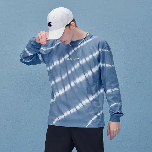 Champion SS23 Reverse Weave LogoT