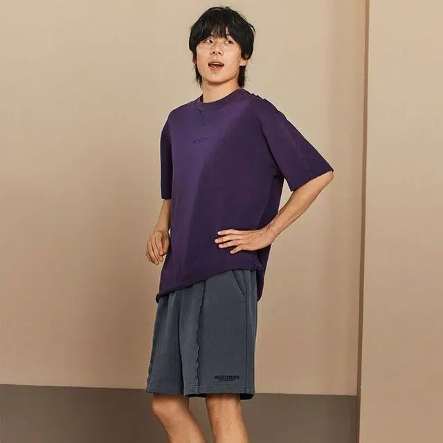 Skechers