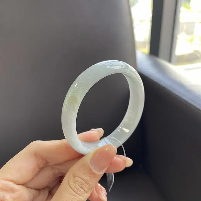 翠亨祥 糯绿 大气优雅 糯种 手镯 女款