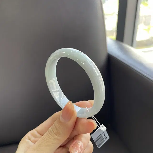 翠亨祥 糯绿 大气优雅 糯种 手镯 女款