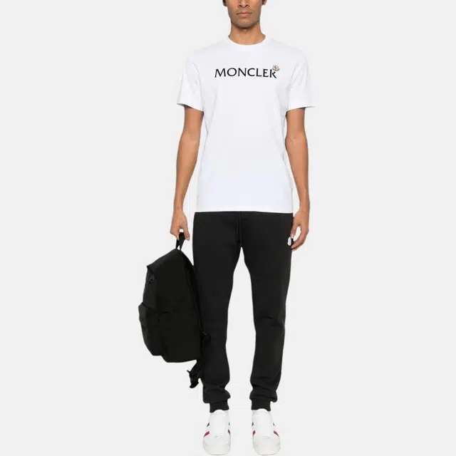 Moncler T