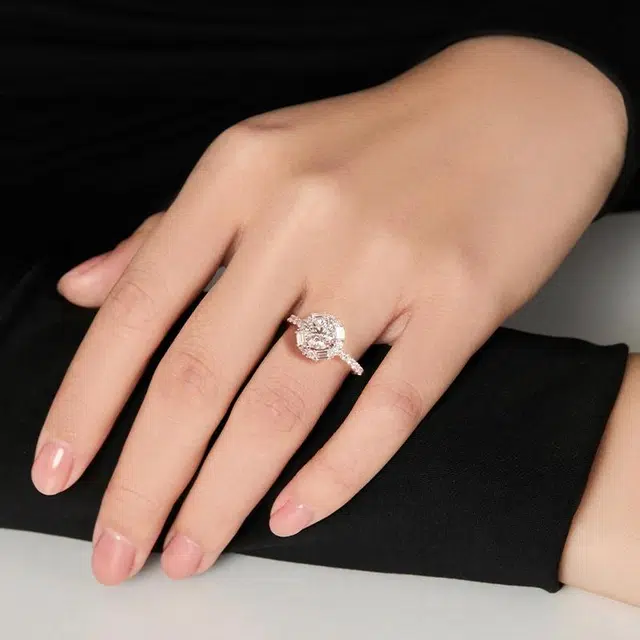 DEINO 18K