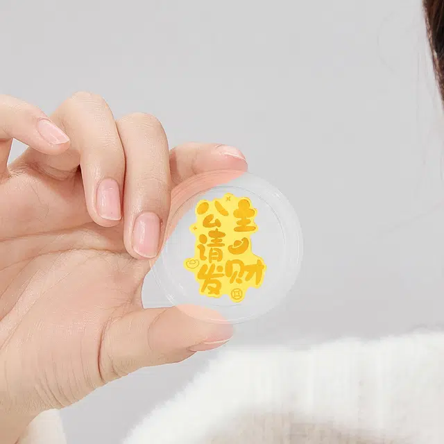老凤祥 【公主请发财】招财富贵金币新中式手机贴 投资收藏储蓄纯金 足金 按克计价 黄金摆件 男女同款情侣款