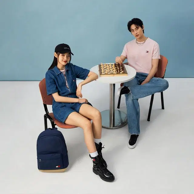 Tommy Hilfiger T