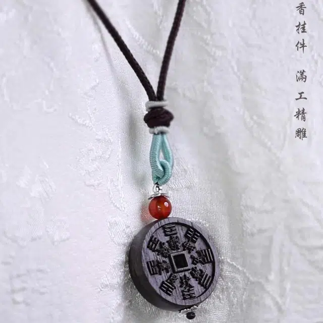 檀欣 【天宫赐福】八方来财平安吉祥山鬼花钱本命年转运手工编织锁骨链 招财纳福 挂件#好运 檀木 项链 男女同款情侣款