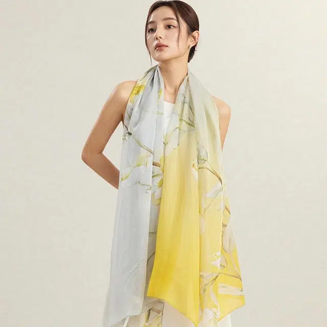 上海故事 玉兰歌赋雪纺真丝丝巾长巾礼盒装 桑蚕丝 披肩 女款