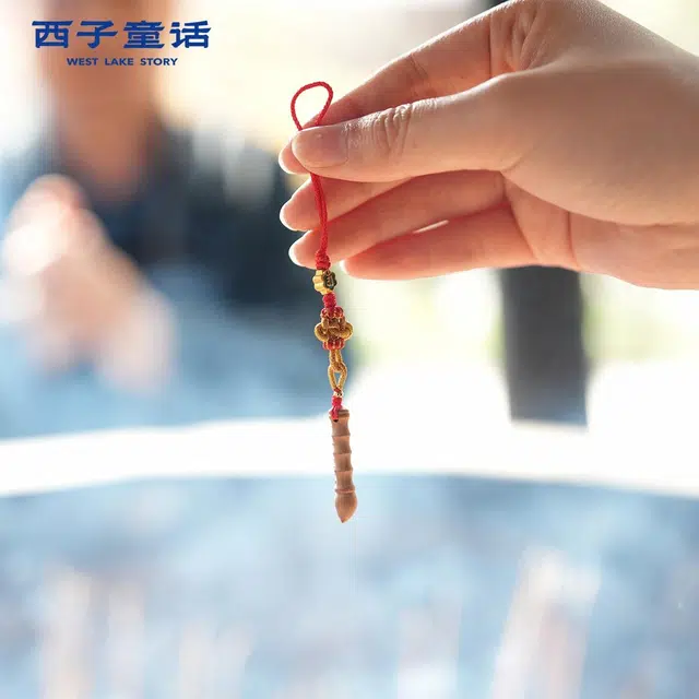 【灵隠景区直发  已过香】 西子童话 金榜题名逢考必过文昌笔挂饰 桃木 木作摆件 男女同款情侣款