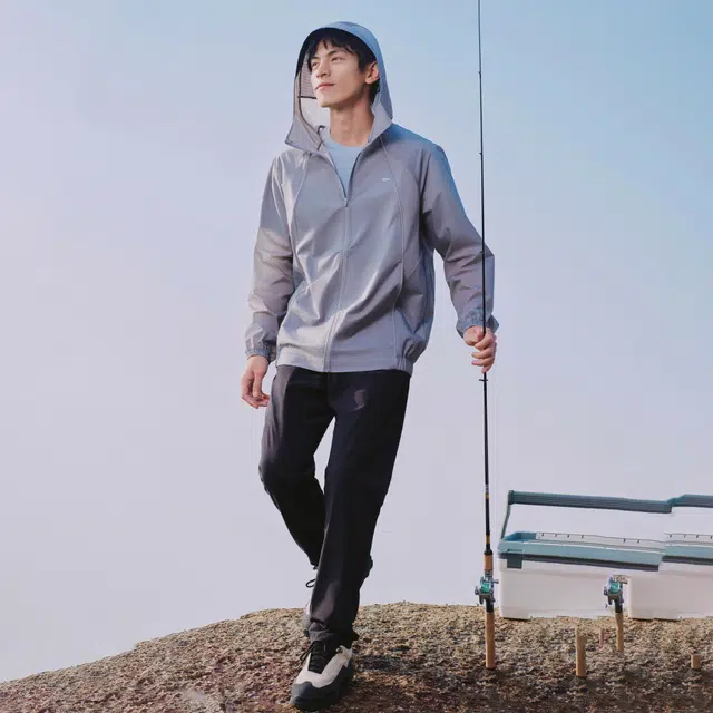 蕉下 防泼水轻薄透气速干户外徒步休闲防晒服 男款