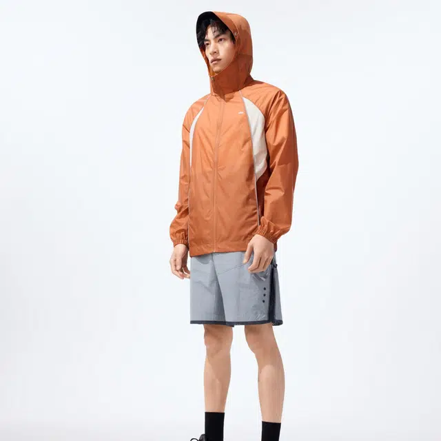 蕉下 防泼水轻薄透气速干户外徒步休闲防晒服 男款