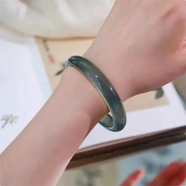 兰慕茵诺 新中式国潮库里蓝古风清冷感 典雅温婉气质显白 搭配汉服旗袍显白 #好运 玉髓 手镯 女款