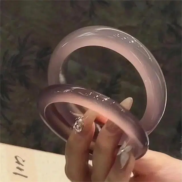 兰慕茵诺 素圈显白葡萄冻 新中式国潮韵味美人镯 一步一响古风精致素雅气质#好运 玉髓 玉石手镯 女款