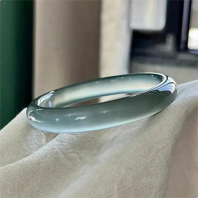 兰慕茵诺 新中式国潮库里蓝古风清冷感 典雅温婉气质显白 搭配汉服旗袍显白 #好运 玉髓 手镯 女款