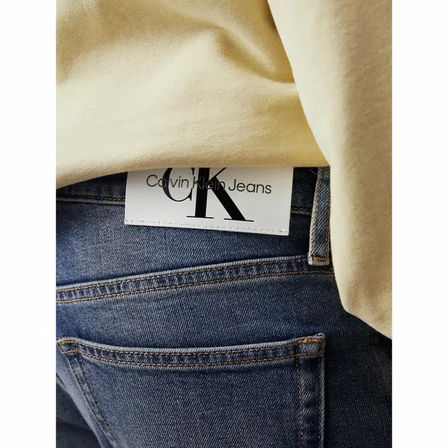 CALVIN KLEIN JEANS