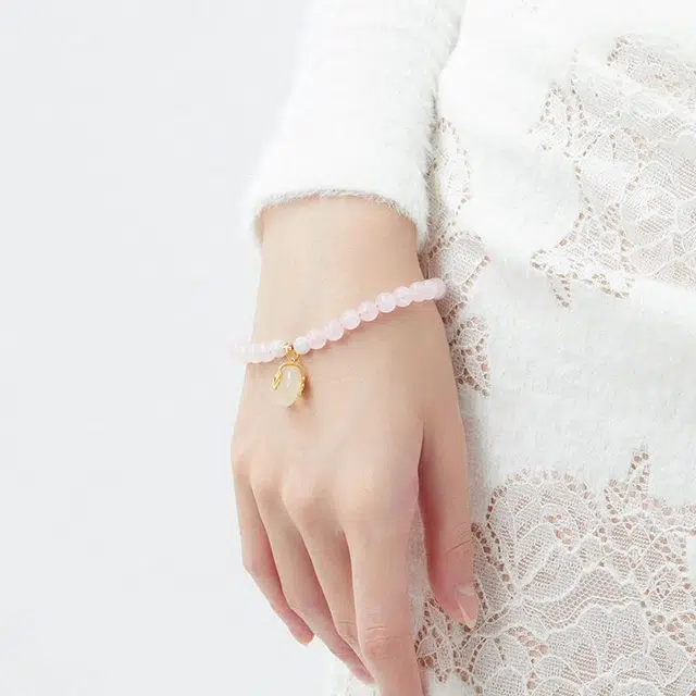 DAISY BEAUTY