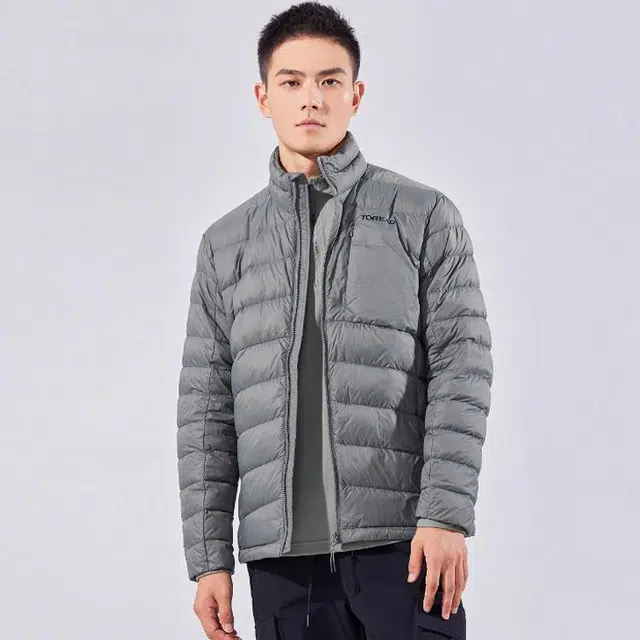 探路者 旅行户外系列 纯色立领拉链轻薄羽绒服外套 男款