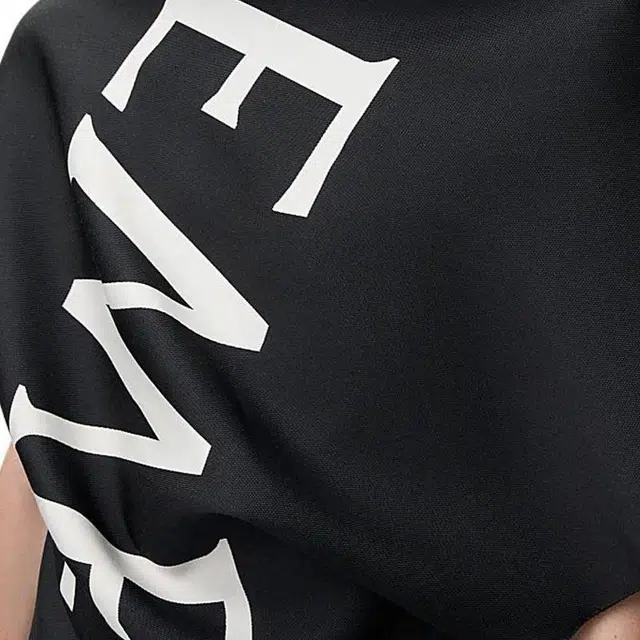LOEWE SS25 T
