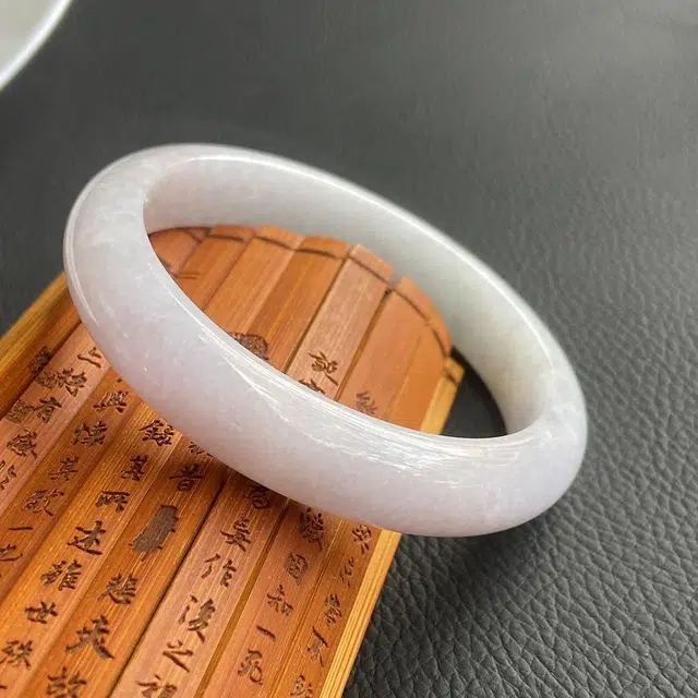 56.8mm52.50g