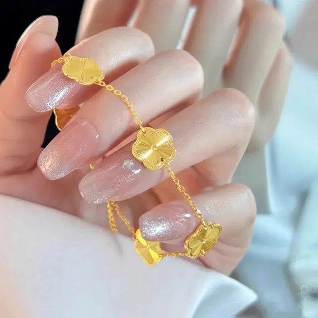 ins 18K