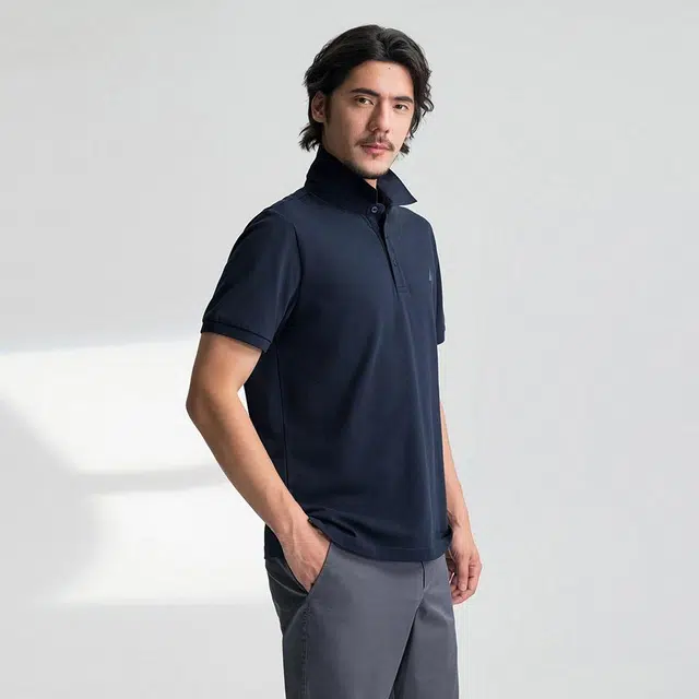 NAUTICA T