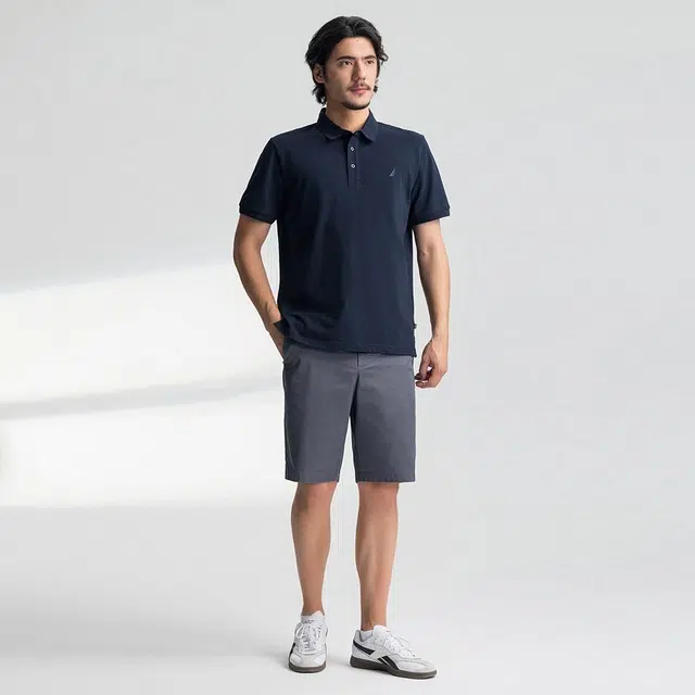 NAUTICA T