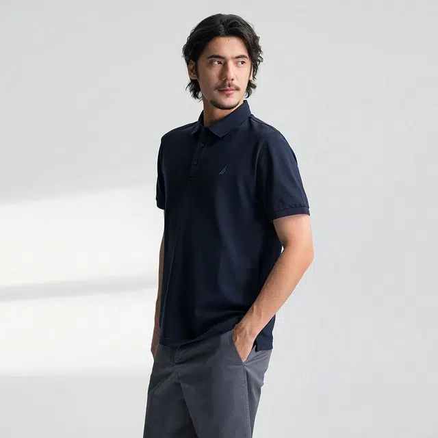 NAUTICA T