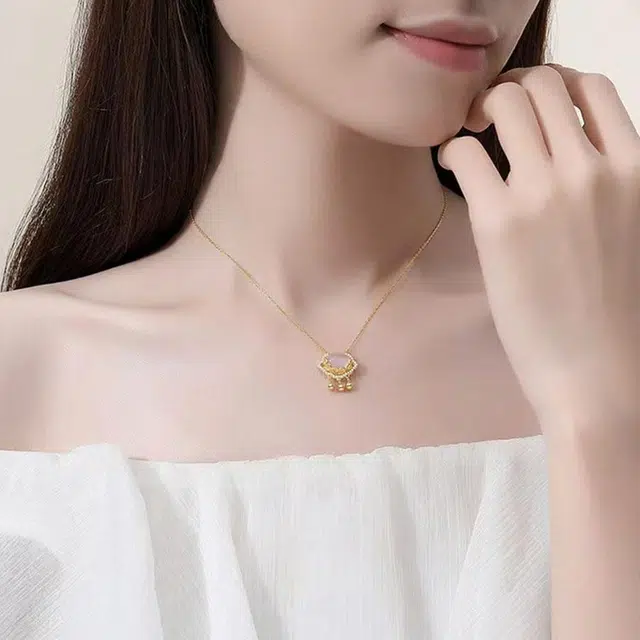 S925