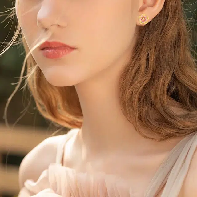 S925