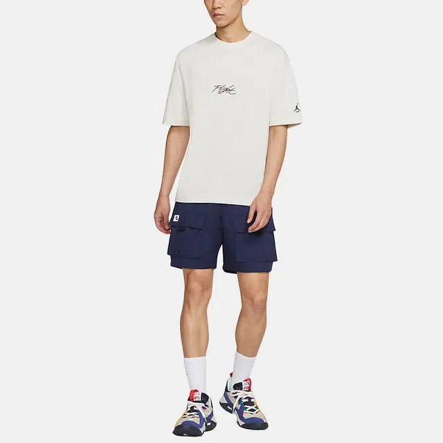 Jordan Flight Essentials Logo T
