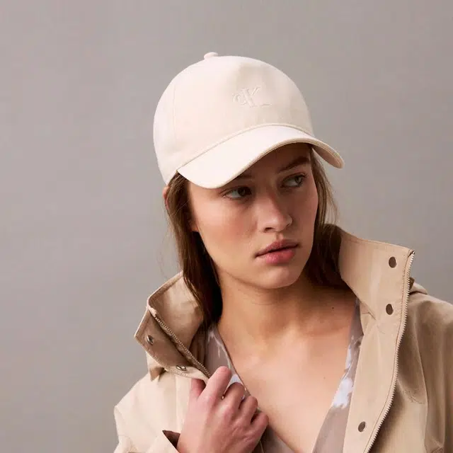 CALVIN KLEIN