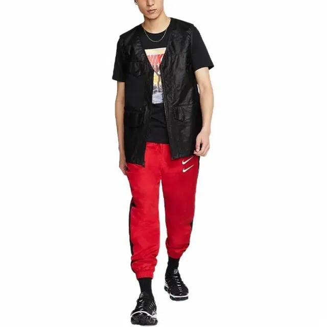 Nike Sportswear T