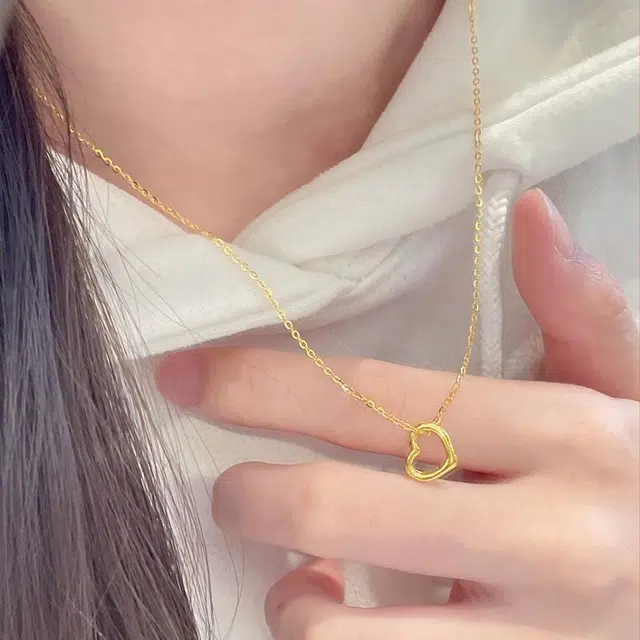 999