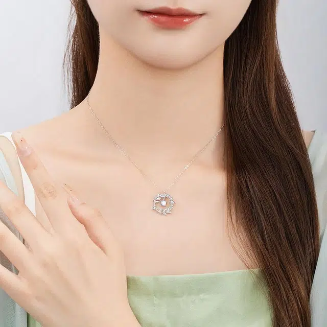 S925