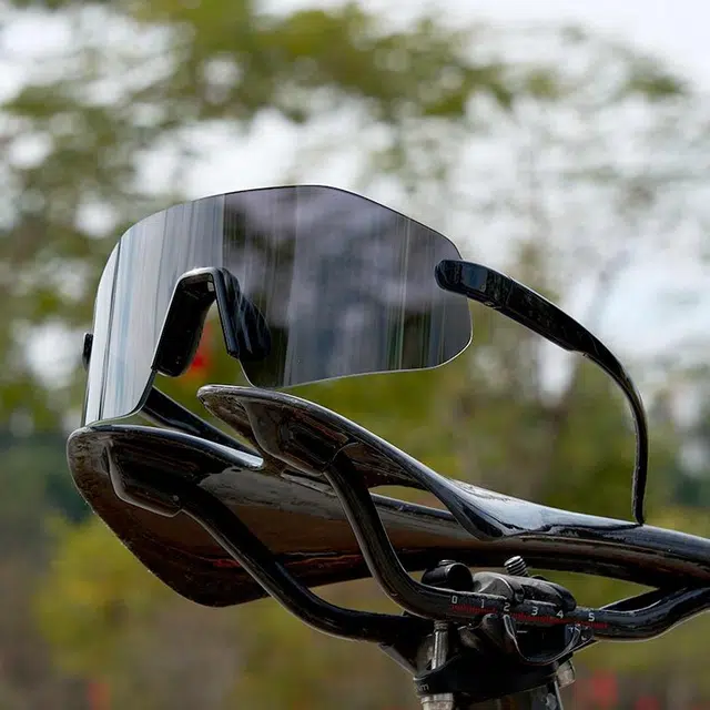 CYXUS TR90