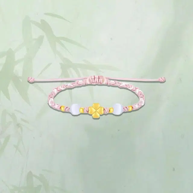999