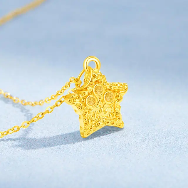 老凤祥 璀璨星光 五角星双面可戴 轻奢高级感小众设计锁骨链 简约百搭 足金 一口价 黄金吊坠 女款