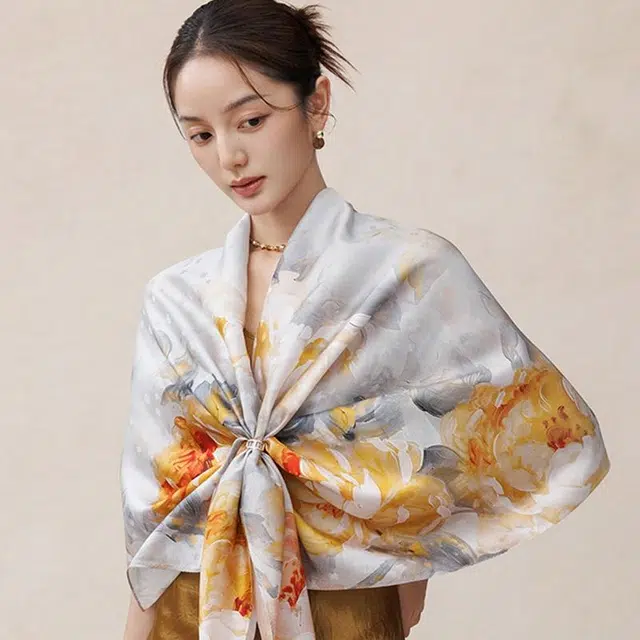 上海故事 丝墨新篇提花绫桑蚕丝礼盒装 披肩 女款