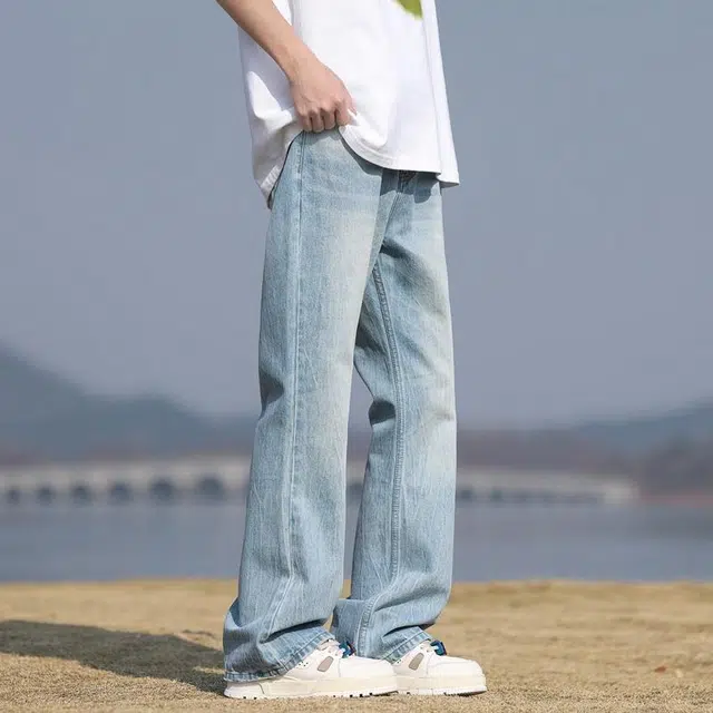 【dme】 水洗纯色百搭日常直筒宽松微喇牛仔裤 男女同款 冰川蓝色