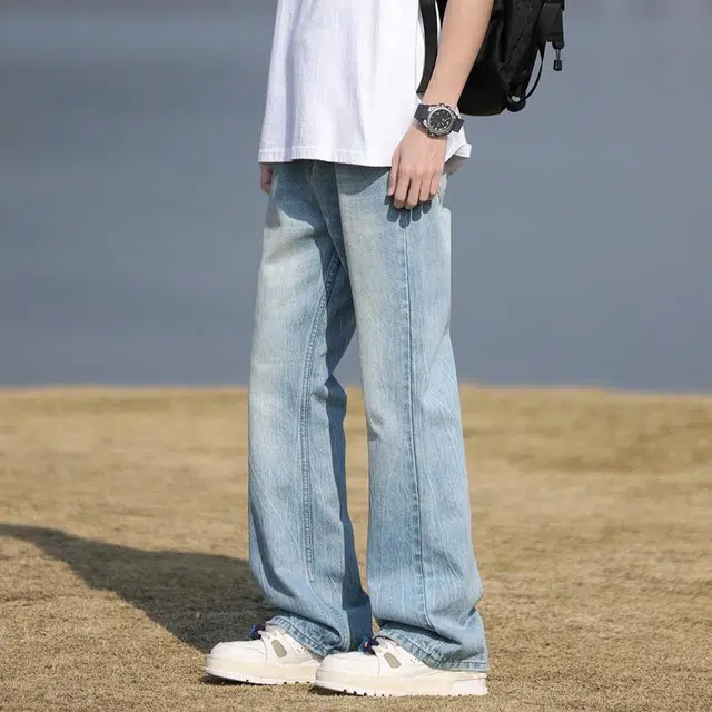 【dme】 水洗纯色百搭日常直筒宽松微喇牛仔裤 男女同款 冰川蓝色