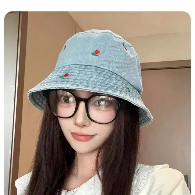 优莲茵 韩版百搭时尚带刺绣樱桃图案宽檐遮阳盆帽 春夏防晒 大头围显脸小牛仔 聚酯纤维 渔夫帽 女款