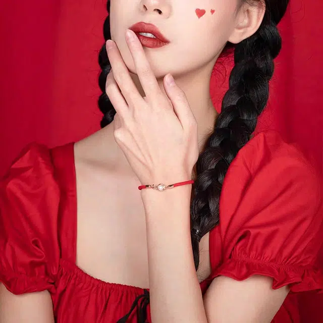S925