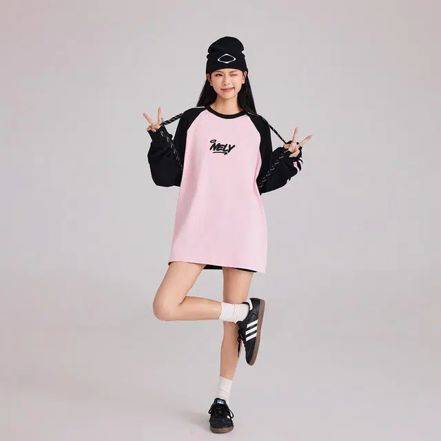 NELY T