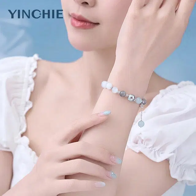 银千惠 蝶光萤河 新中式夜光蝴蝶 翩翩蝶舞 玻璃猫眼 手串 女款