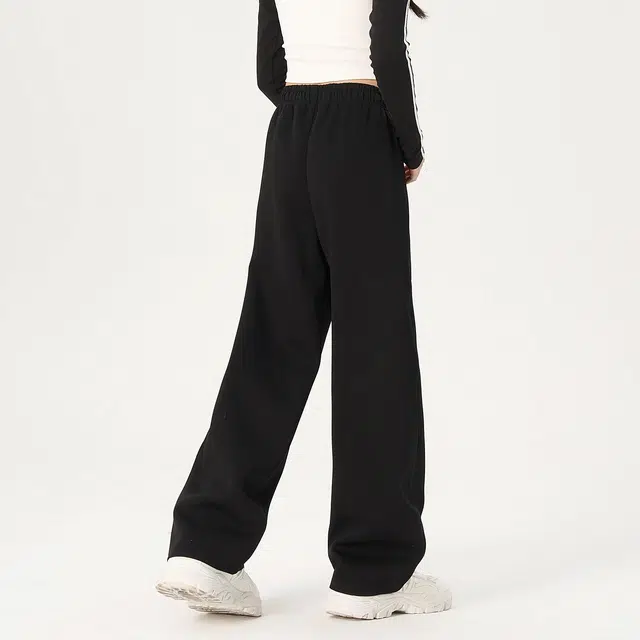 EVE Jeans