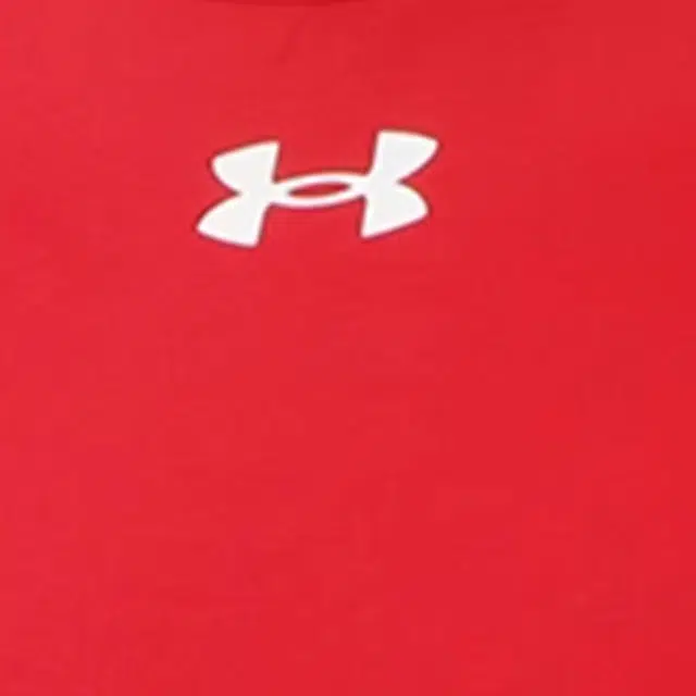 Under Armour T