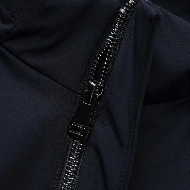 迪柯尼 纯色拉链连帽羽绒服 男款