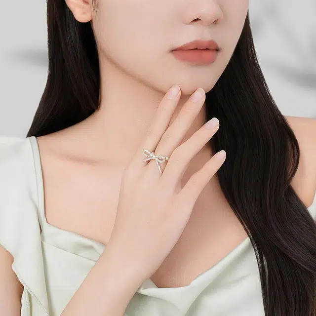 S925